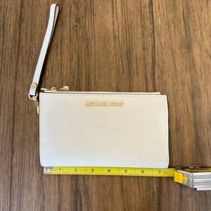 Michael Kors Wallet / Phone Holder - White & Gold